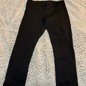 Lululemon leggings size 6